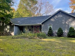 10303 Belding Rd NE, Rockford, MI 49341