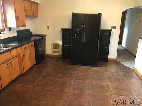2nd image of 231 Forest Hills Dr