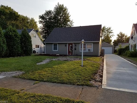 2nd image of 640 Vermont Dr