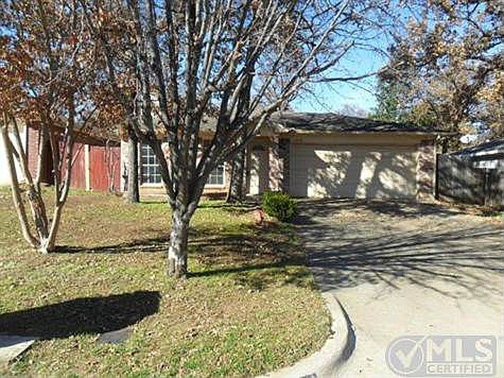 1st image of 1210 Stone Creek Dr