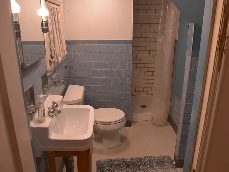 407 N Cayuga St #1 — Photo 28