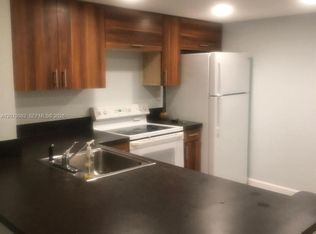 3700 N Pine Island Rd #202, Fort Lauderdale, FL 33351