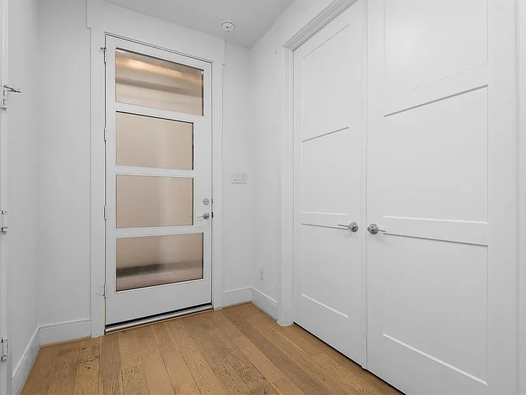 1211 Hickory St #E — Photo 16