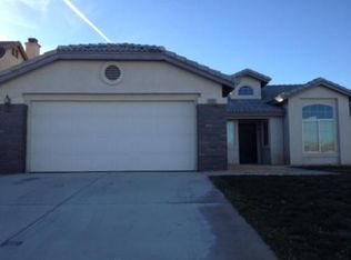 8962 Newcastle Ave, Hesperia, CA 92344