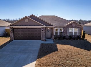 28 Summer Breeze Rd, Conway, AR 72032