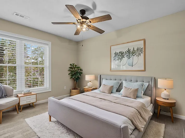3683 Claypond Rd #C — Photo 40
