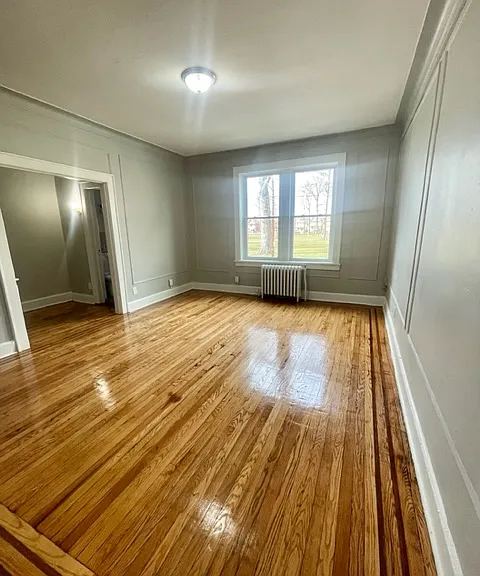 Vine Street Holdings — Photo 9