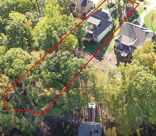 3rd image of 18009 Culross Ln