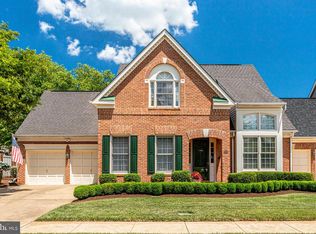 43680 Bermuda Dunes Ter, Leesburg, VA 20176