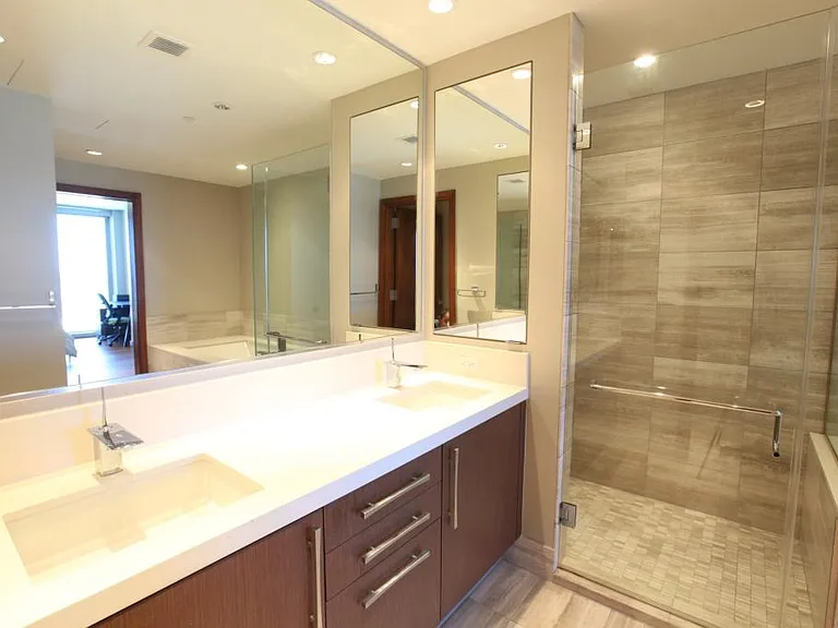 1555 Kapiolani Blvd #1406 — Photo 13