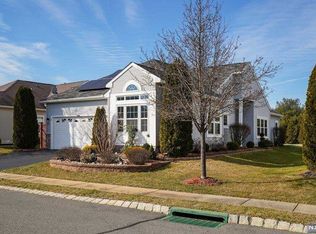 39 Kensington Rd, Manchester, NJ 08759