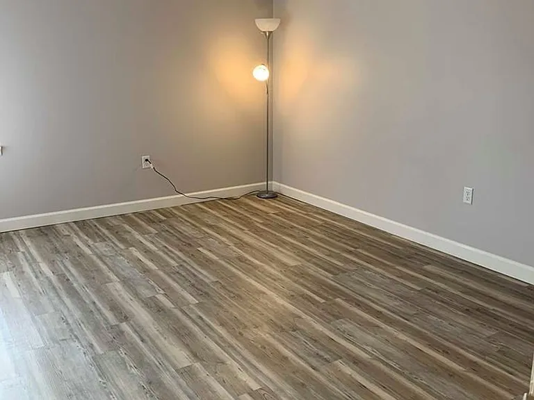 Stoneview Homes — Photo 11