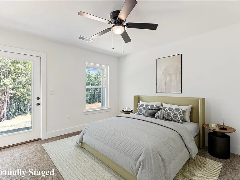 Arlington Townes Modern 3-Bedroom Townhomes in Greer, SC — Photo 28