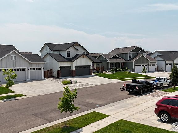 5th image of 623 Wild Honey Dr