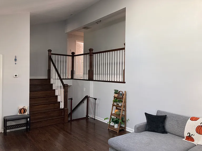 3637 Valley Rd — Photo 4