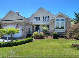 17412 Beech Grove Trl, Chagrin Falls, OH 44023