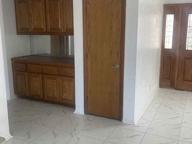 13855 Driftwood Dr — Photo 4