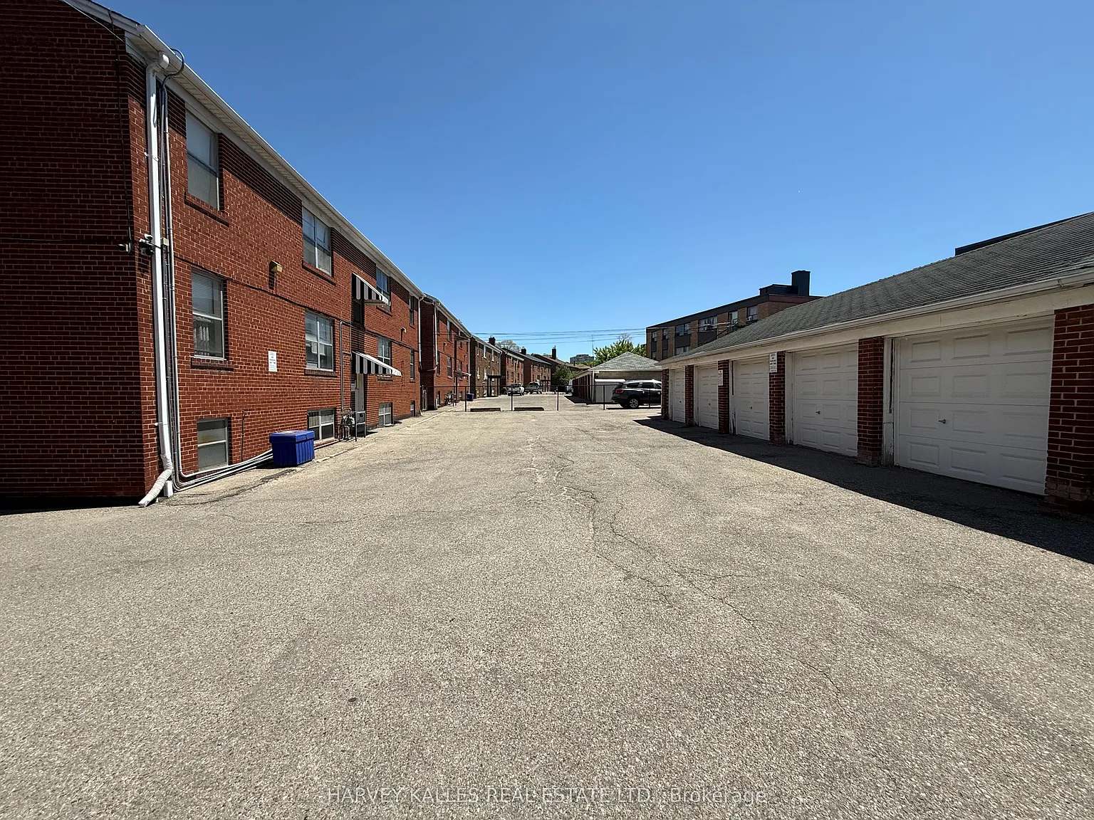 2 bed, $2,195 — Photo 3