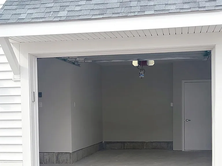 101A House St — Photo 9
