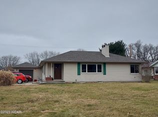 201 Hamilton Rd, Wapakoneta, OH 45895