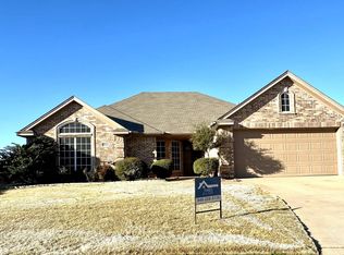 5214 Sunnybrook Ln, Wichita Falls, TX 76310