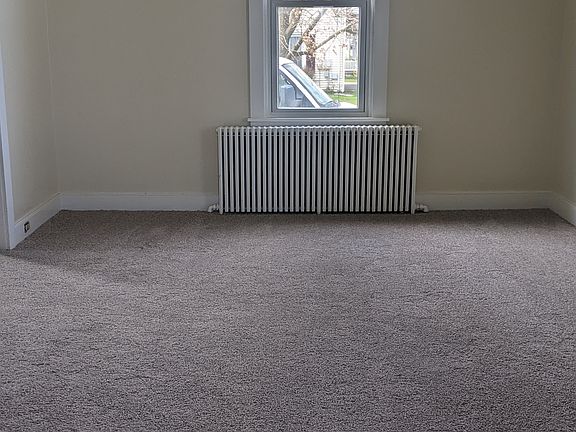 Living Room_04032023