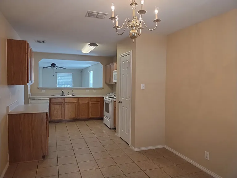13402 Asbury Vis — Photo 6