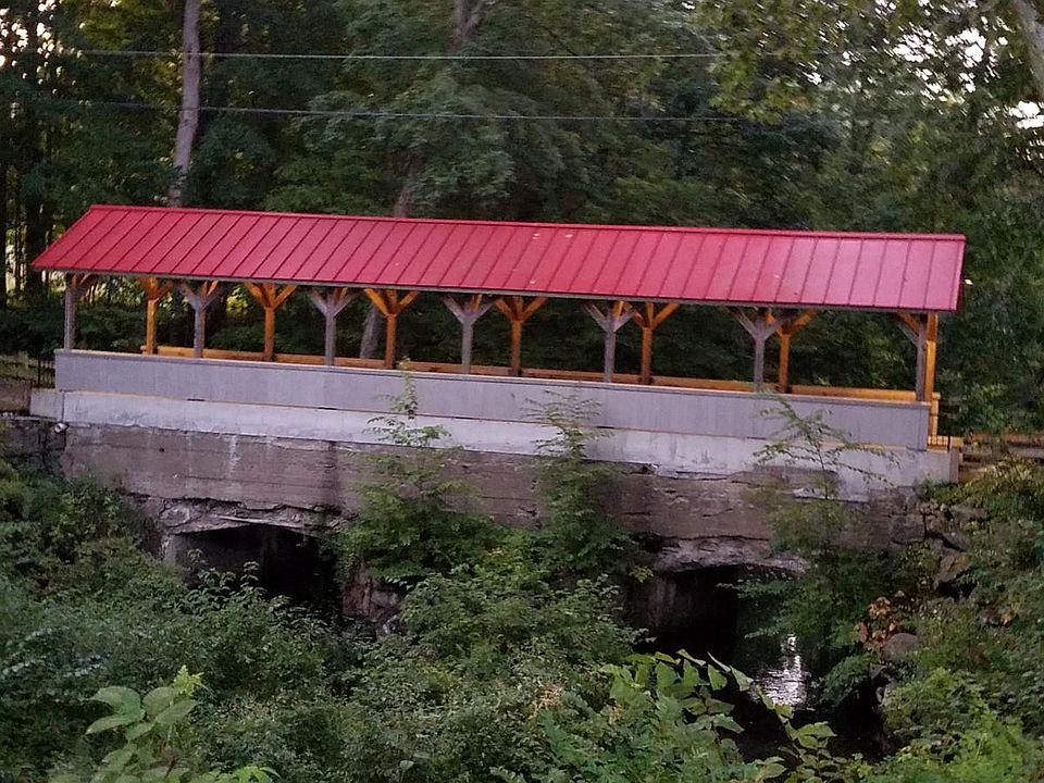 covered bridge