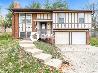 1638 Prestonpark Ln, Saint Louis, MO 63146