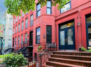 220 4th St SE APT 1, Washington, DC 20003