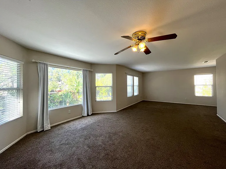 19059 Weathervane Pl — Photo 24