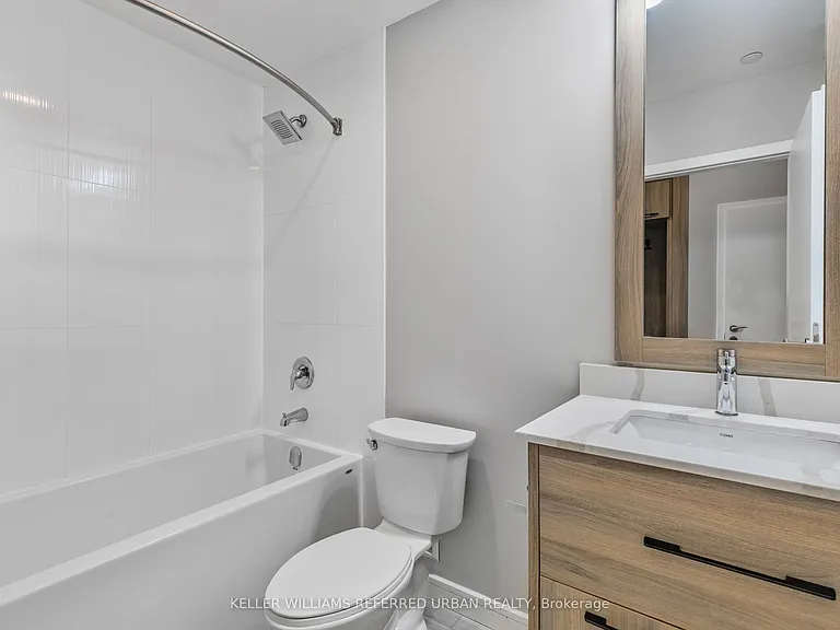 20 George St #2107 — Photo 5