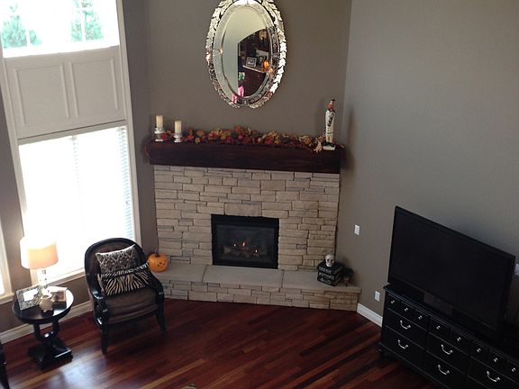 5th image of 56484 Ken Charles Dr
