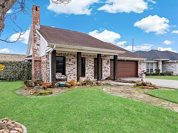 3rd image of 3193 Williamsburg Ln