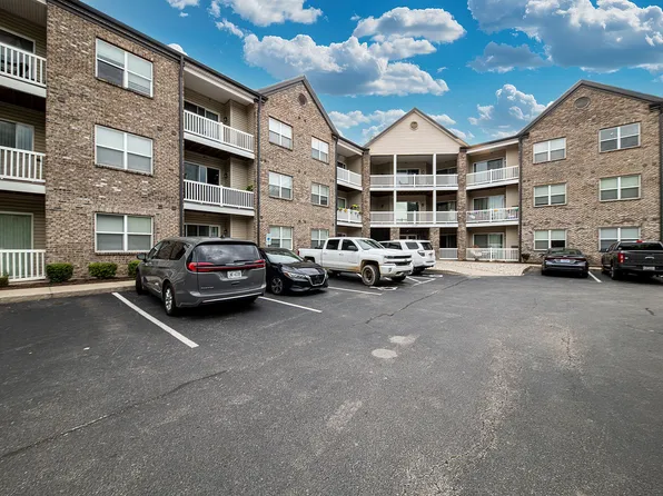 The Woods, 2139 Lexington Rd Unit 224, Louisville, KY 40206