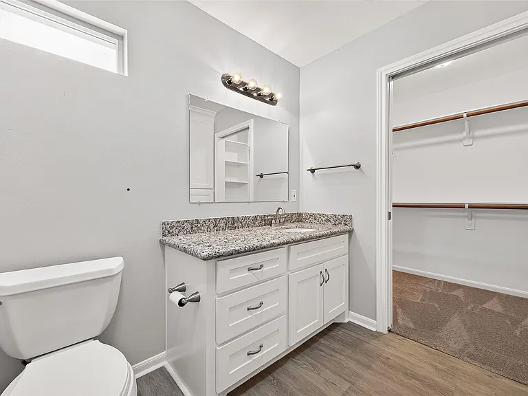 1415 Kennewick Ct — Photo 49