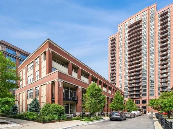 330 N Jefferson St APT 505, Chicago, IL 60661