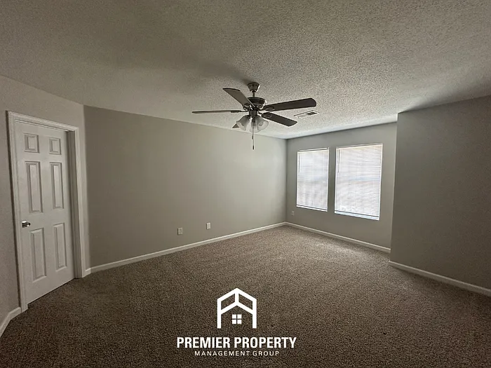 10088 Chariden Dr — Photo 8