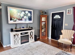 5666 Us Highway 70 E, Nebo, NC 28761