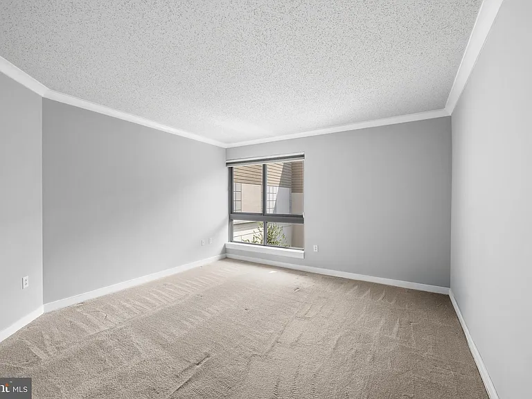 777 7th St NW #1021 — Photo 12