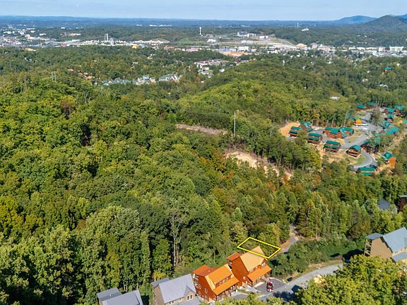 2nd image of 13 Pine Valley Way