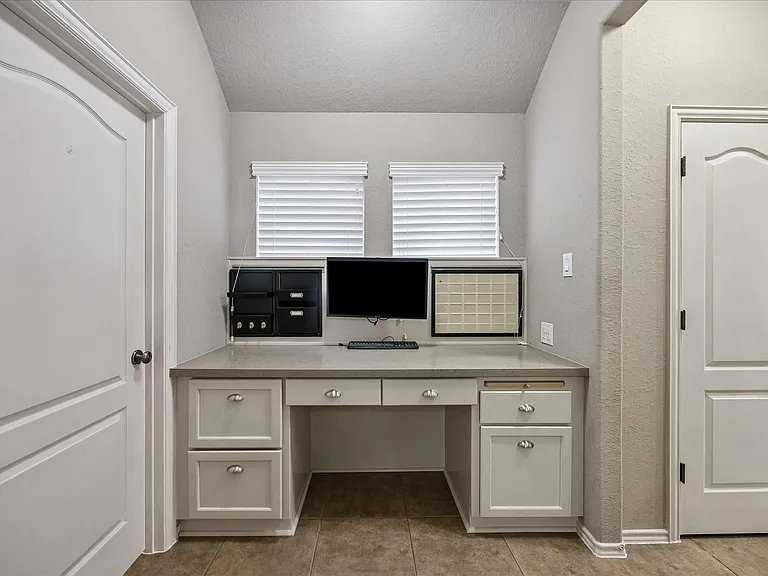 23107 Enchanted Cactus Dr — Photo 10