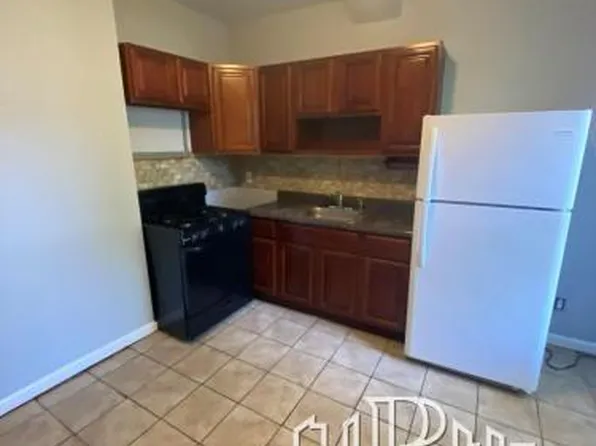 80 Brookdale Ave, Newark, NJ