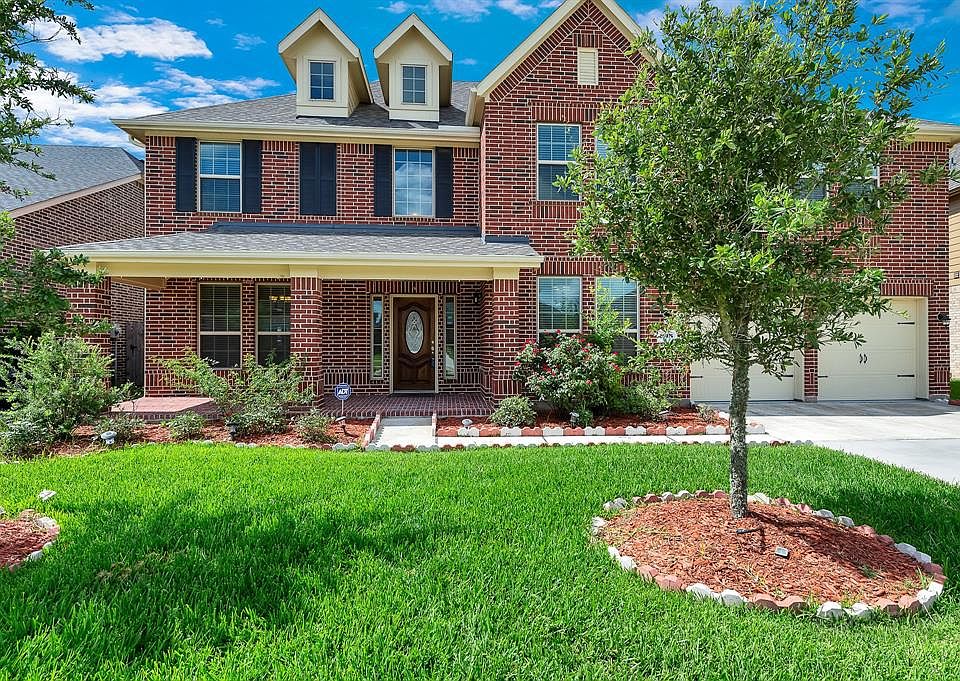 1st image of 26915 Lindenwood Creek Ln