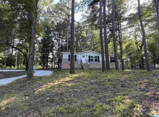 101 Wilson Glen Dr, Wilsonville, AL 35186