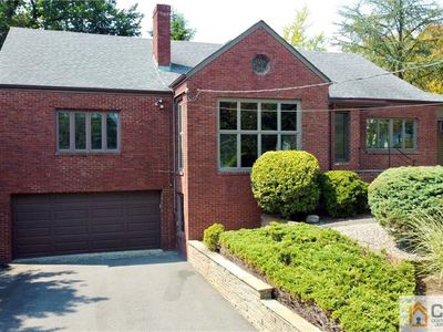 702 S 2nd Ave, Highland Park, NJ, 08904