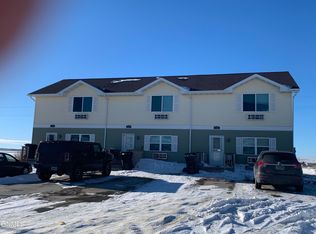 3203-3207 Long Branch Ave NW #3203-3205-3207, Williston, ND 58801