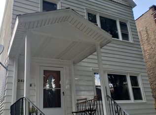 2538 W Ainslie St, Chicago, IL 60625