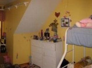 8536 Edinborough Rd, Evansville, IN 47725