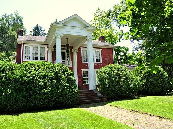 3rd image of 501 Washington St